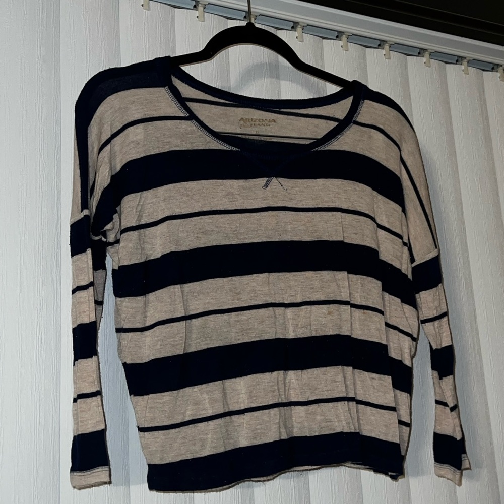 Striped flowy shirt